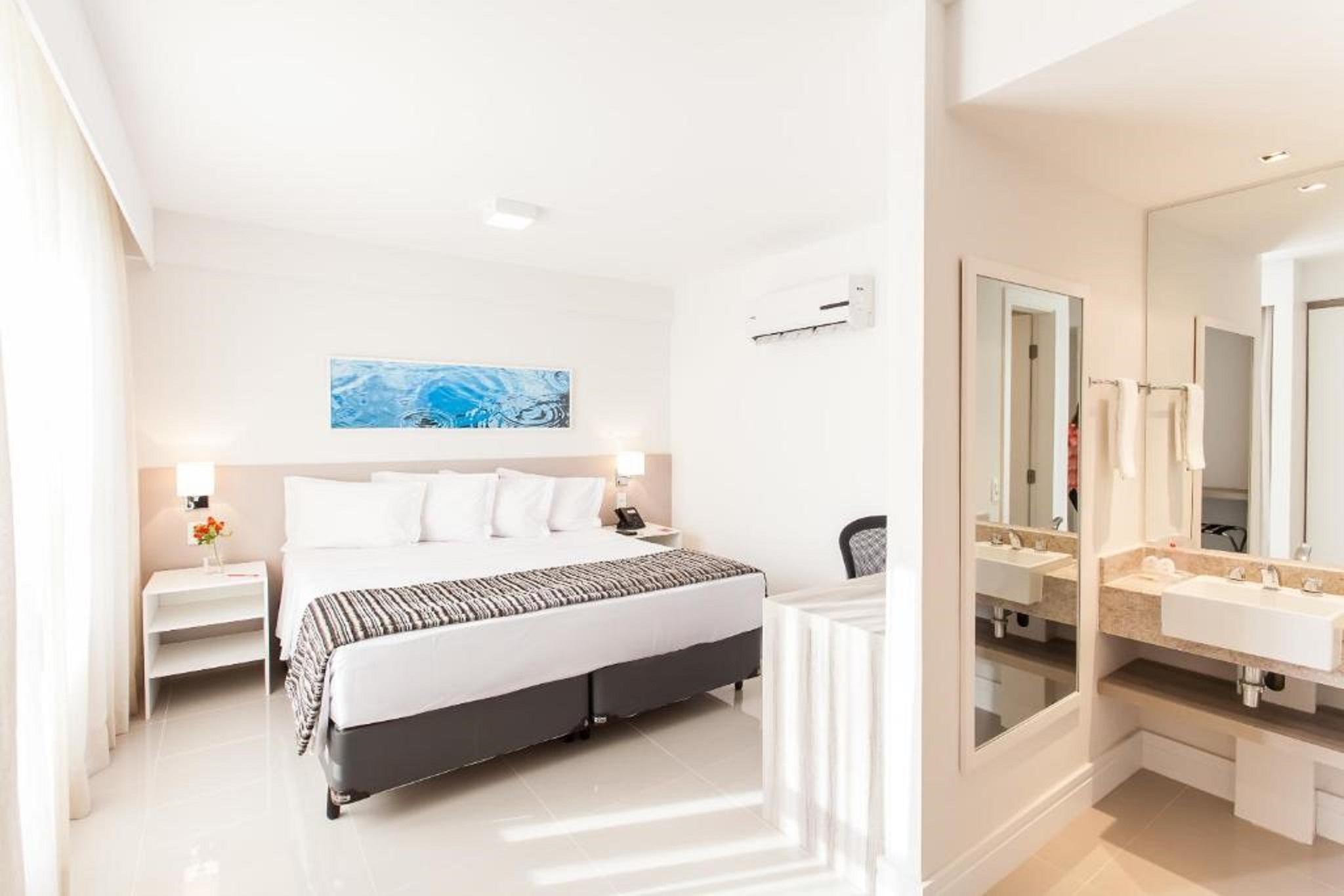 Ramada Hotel & Suites Campos Pelinca Campos dos Goytacazes Eksteriør bilde