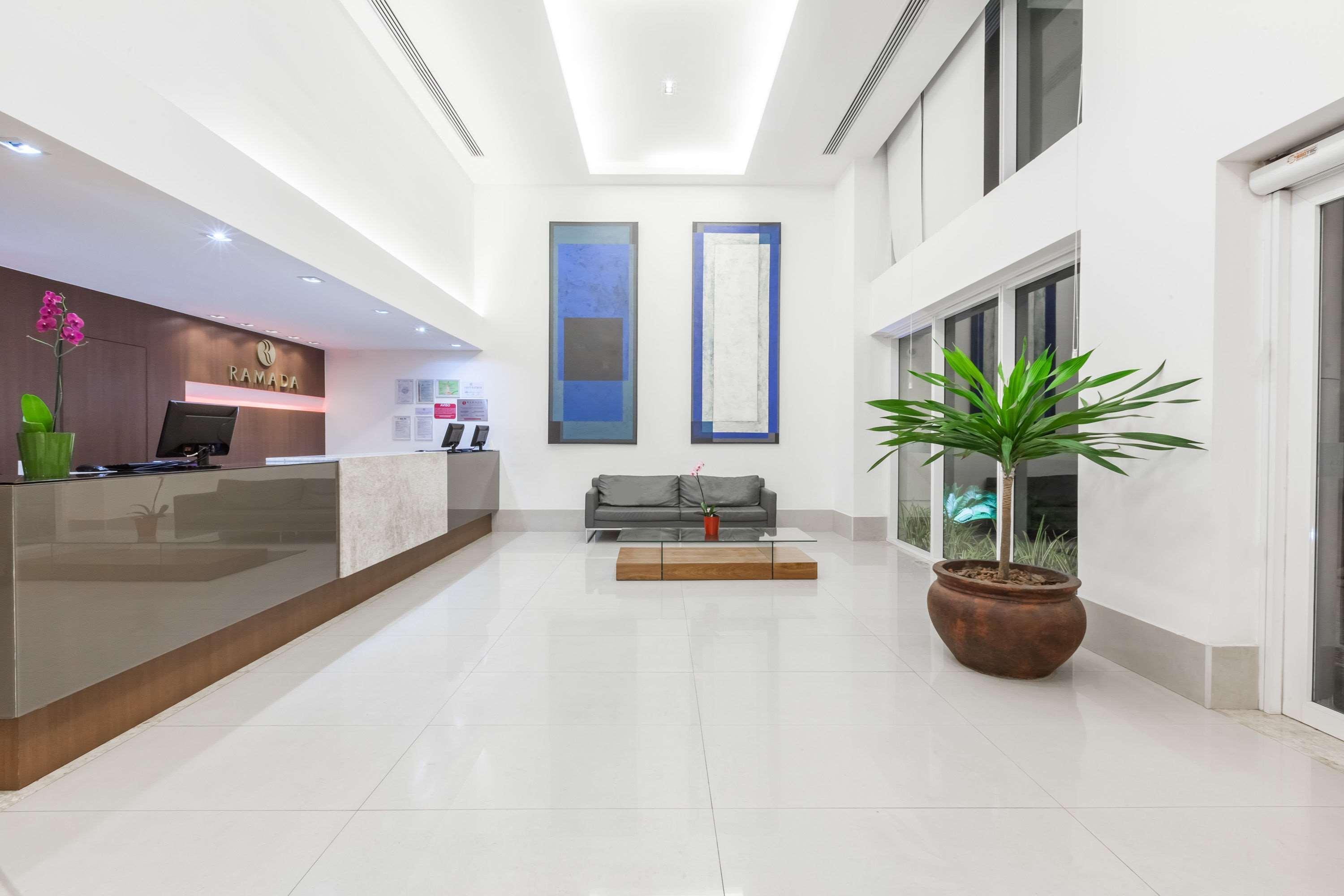 Ramada Hotel & Suites Campos Pelinca Campos dos Goytacazes Eksteriør bilde