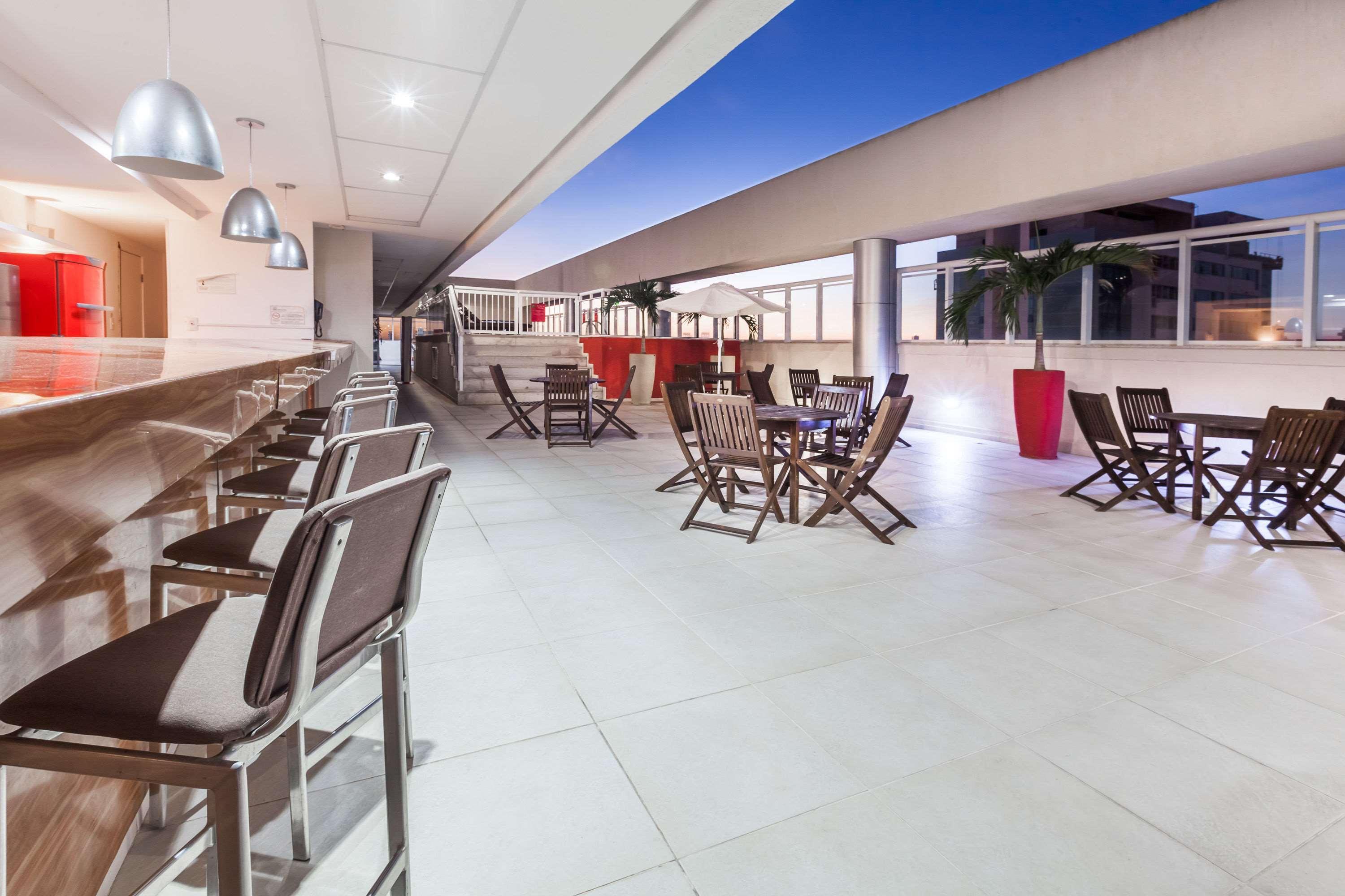 Ramada Hotel & Suites Campos Pelinca Campos dos Goytacazes Eksteriør bilde